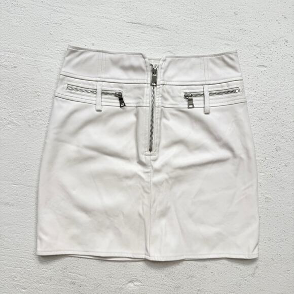 Tiger Mist White Faux Leather Mini Skirt Women’s Size S High Waist Zip Detail - Picture 1 of 6